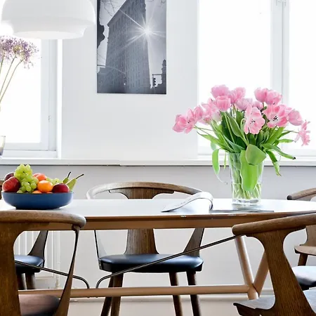 شقة Cozy 2-Bedroom Apartment In The Building From 1710 In The Center Of Copenhagen *